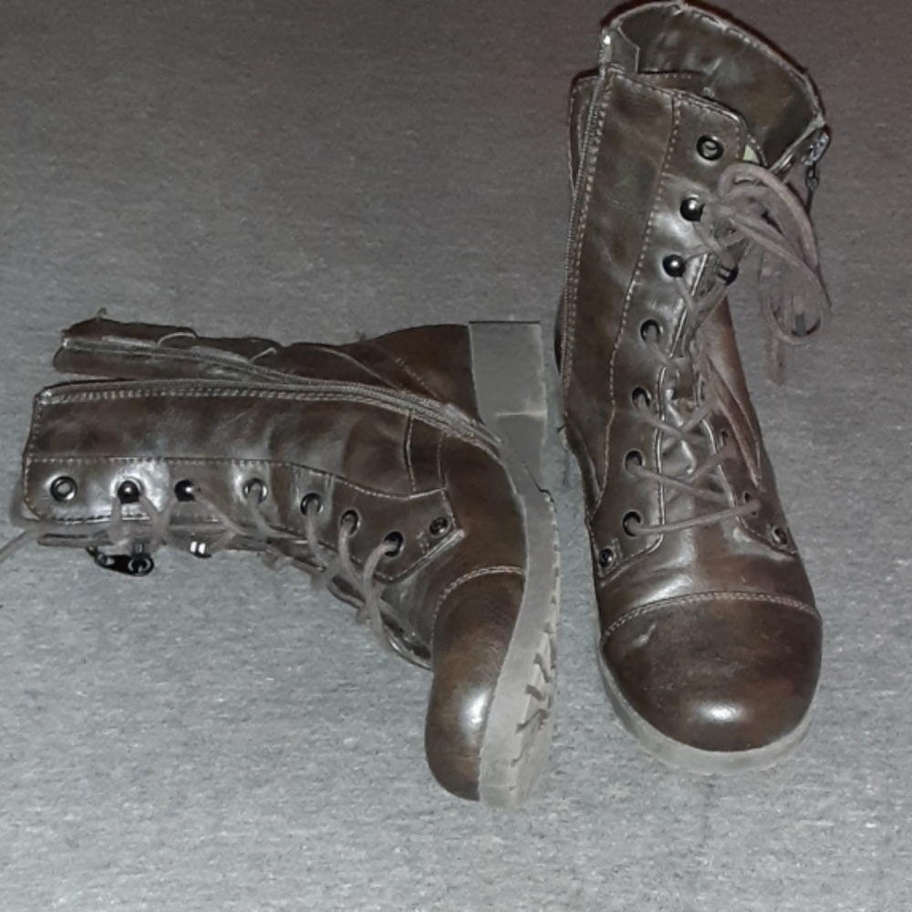 Guess Boots